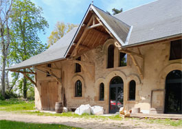 Former stables in Bourbonnais