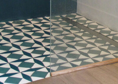 Italian-style shower in zellige tiles